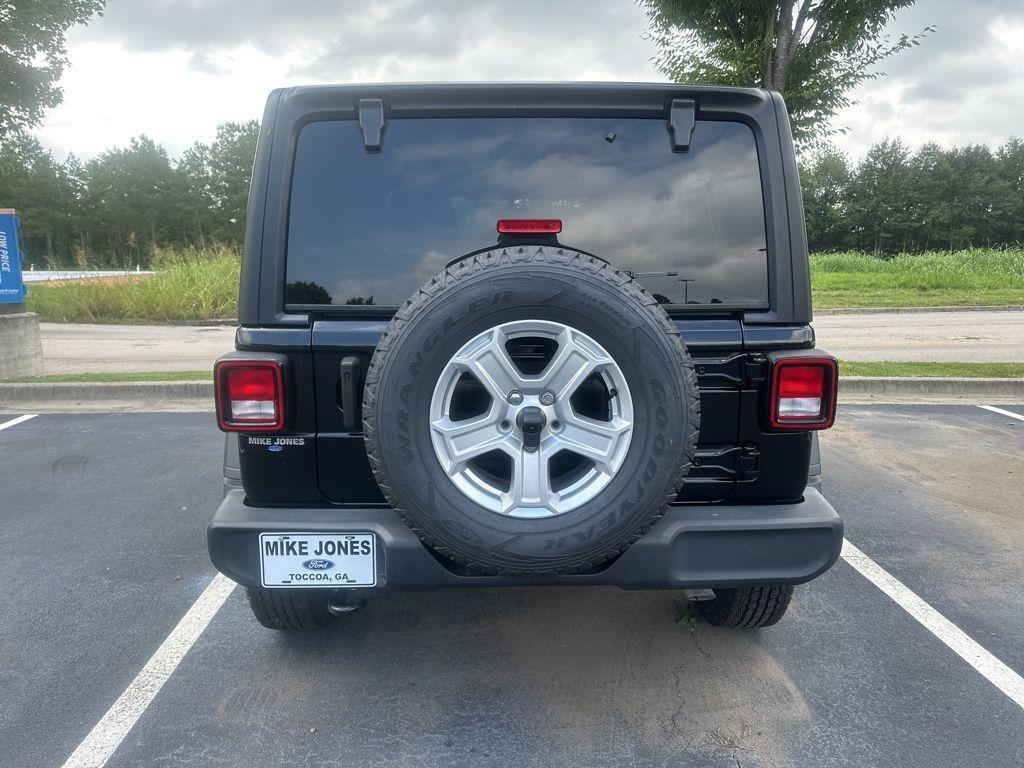 used 2022 Jeep Wrangler Unlimited car, priced at $30,099