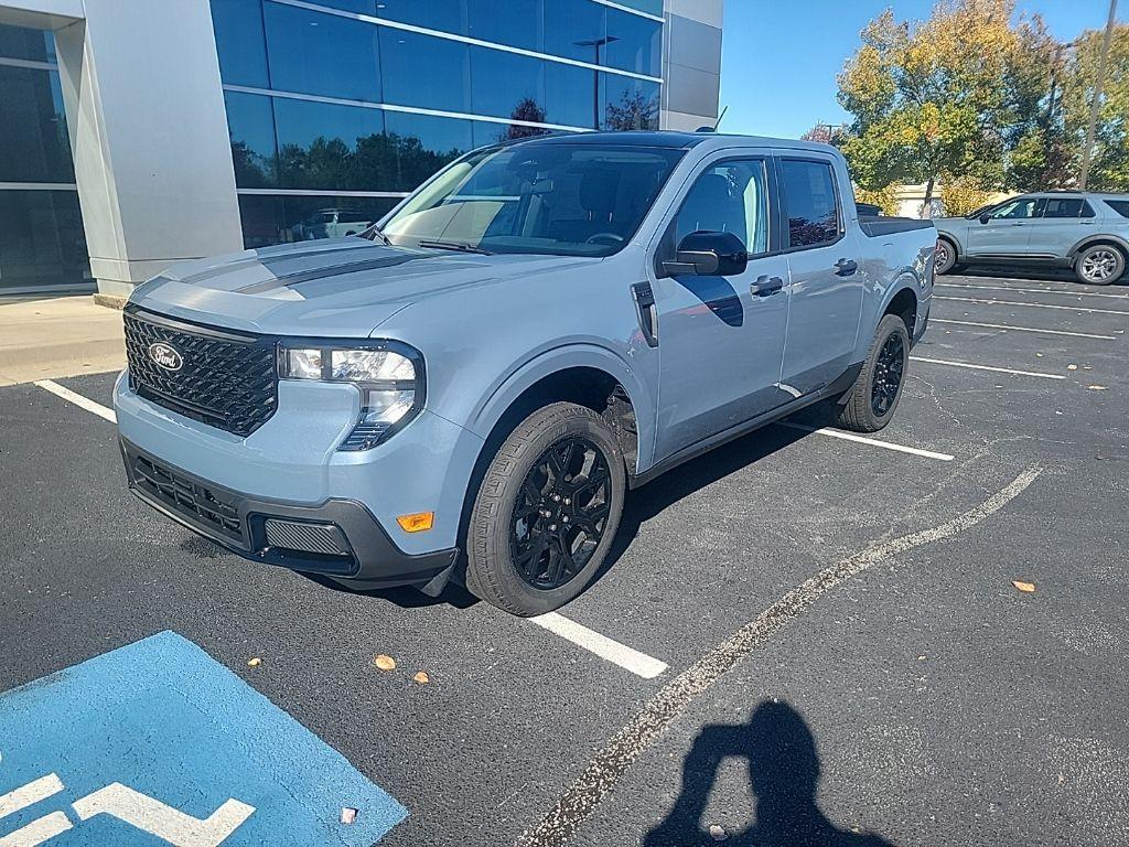 new 2025 Ford Maverick car, priced at $39,085