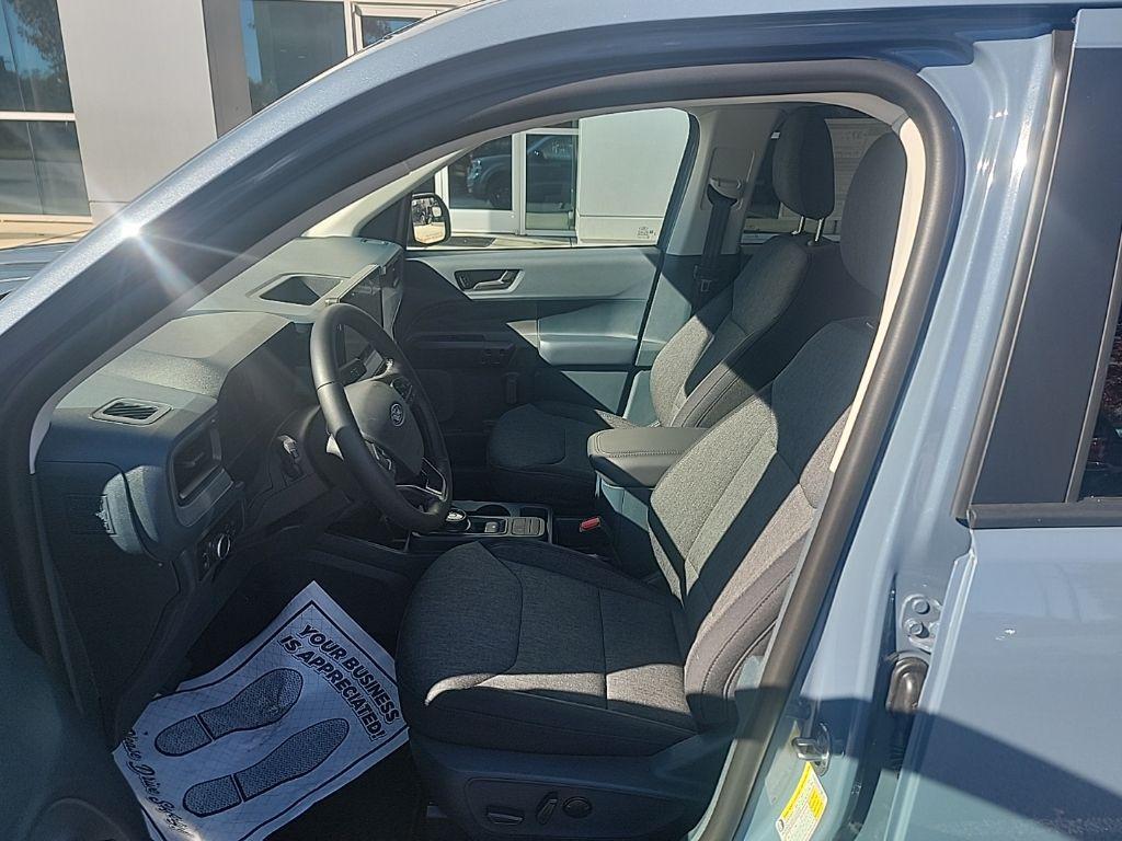 new 2025 Ford Maverick car, priced at $39,085