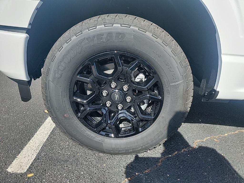 new 2025 Ford F-150 car, priced at $51,450