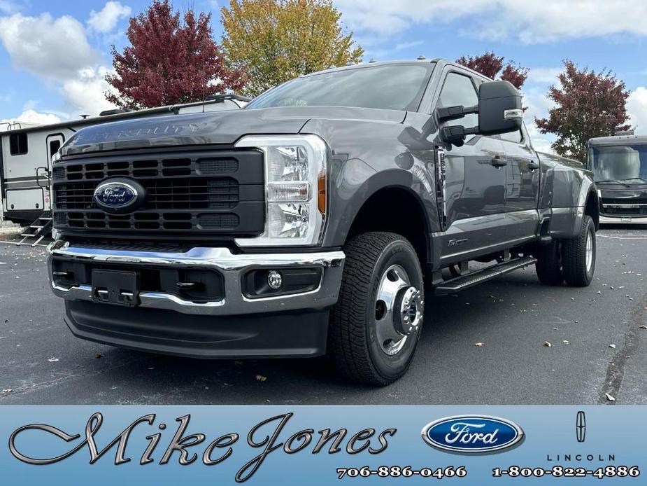 new 2024 Ford F-350 car, priced at $69,040