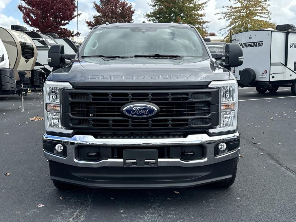 new 2024 Ford F-350 car, priced at $69,040