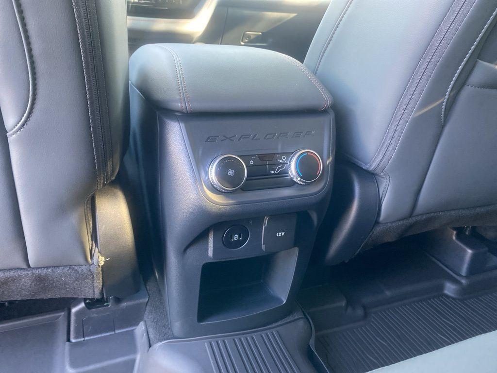new 2025 Ford Explorer car, priced at $43,609