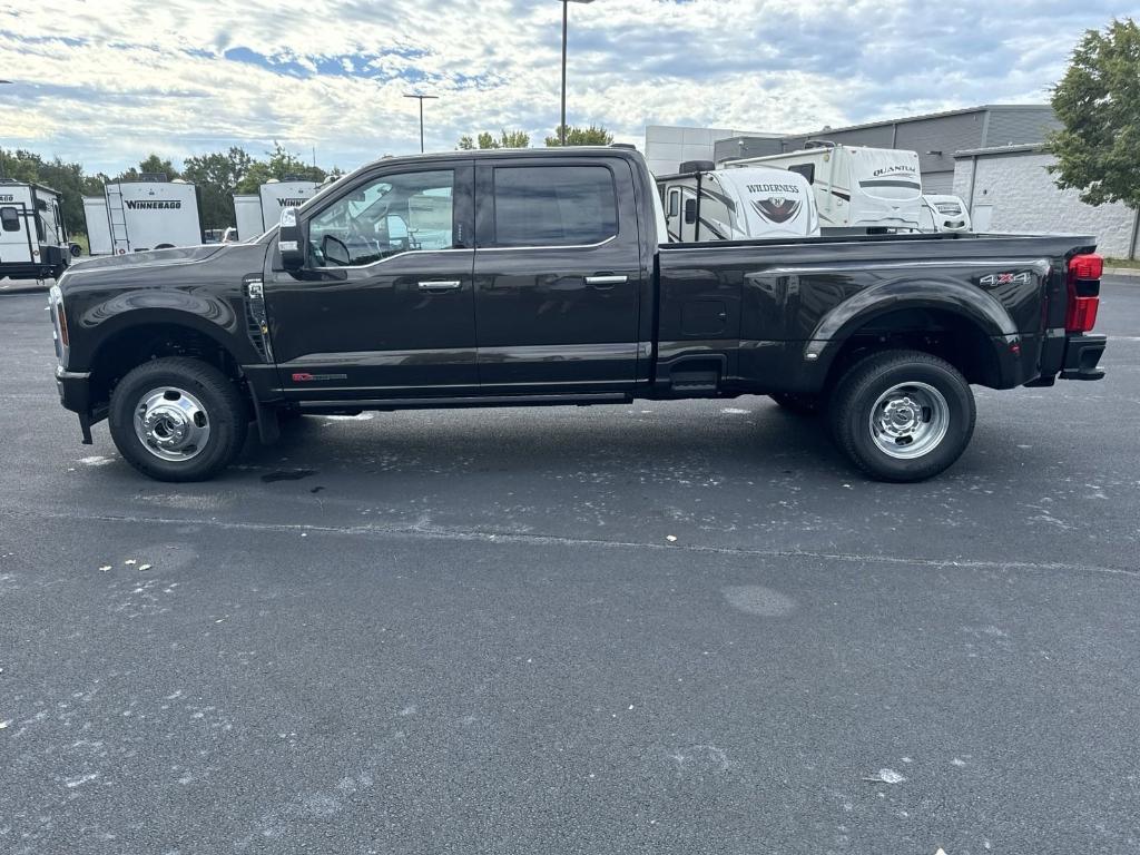 new 2024 Ford F-350 car, priced at $101,145