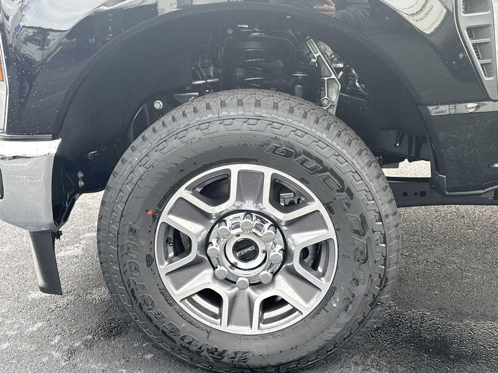 new 2025 Ford F-350 car, priced at $79,099