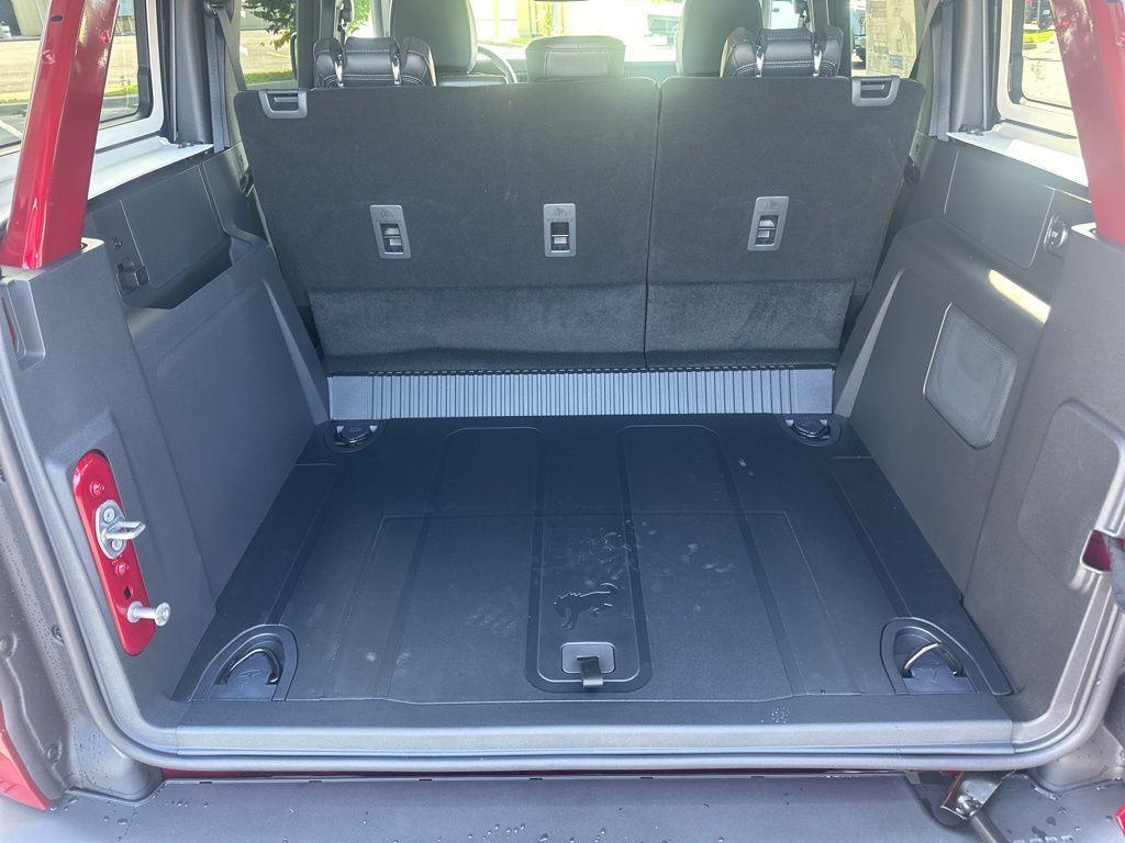 new 2025 Ford Bronco car, priced at $58,073