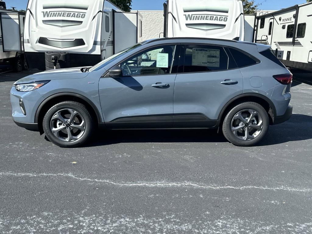 new 2025 Ford Escape car, priced at $33,570