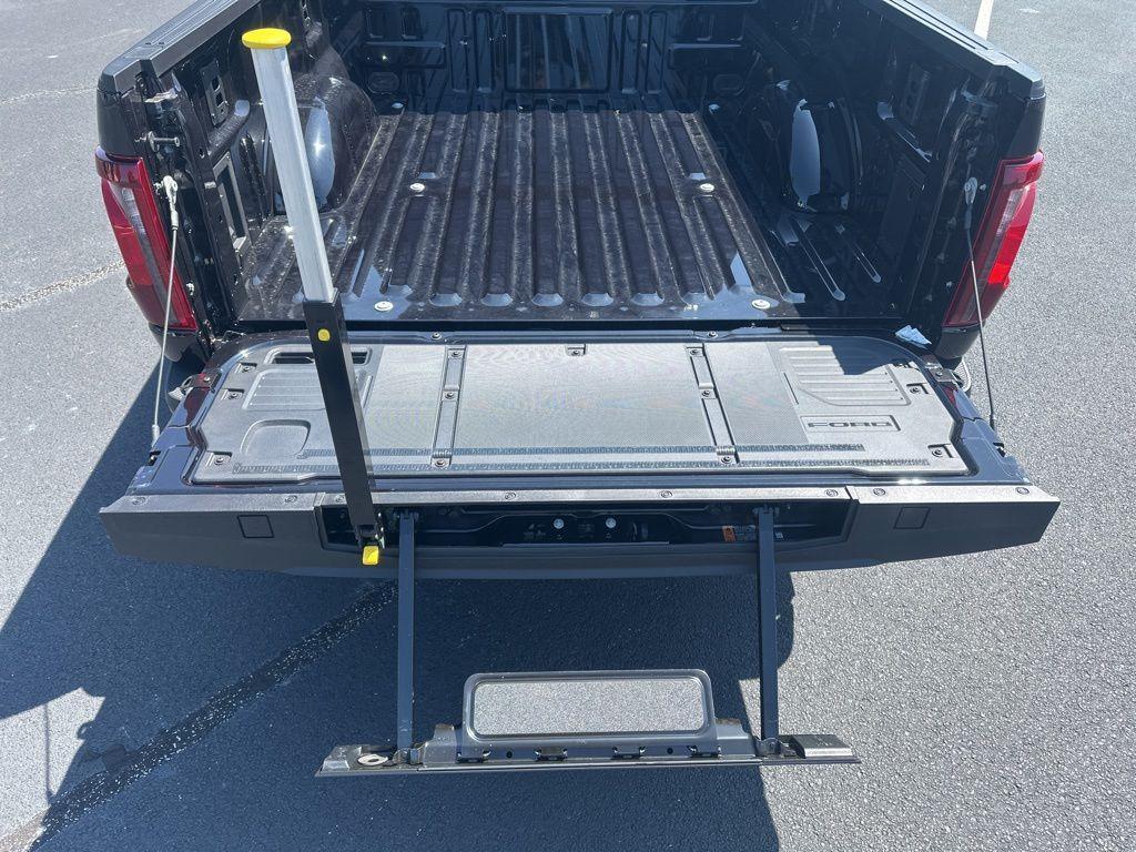 new 2025 Ford F-150 car, priced at $61,640