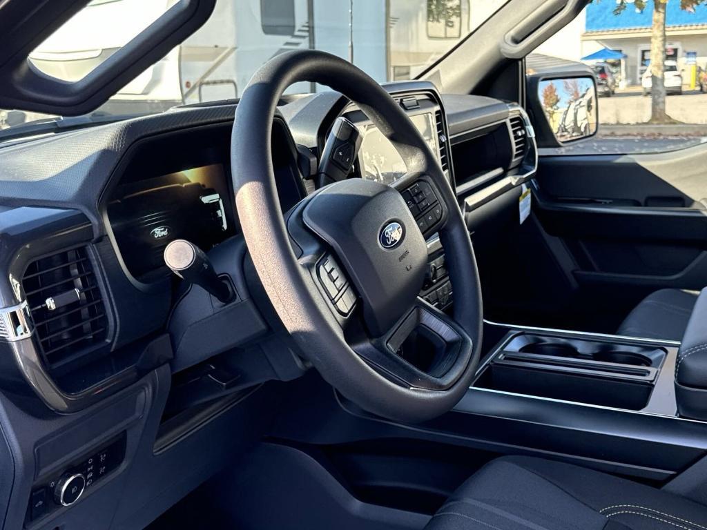 new 2024 Ford F-150 car, priced at $49,190