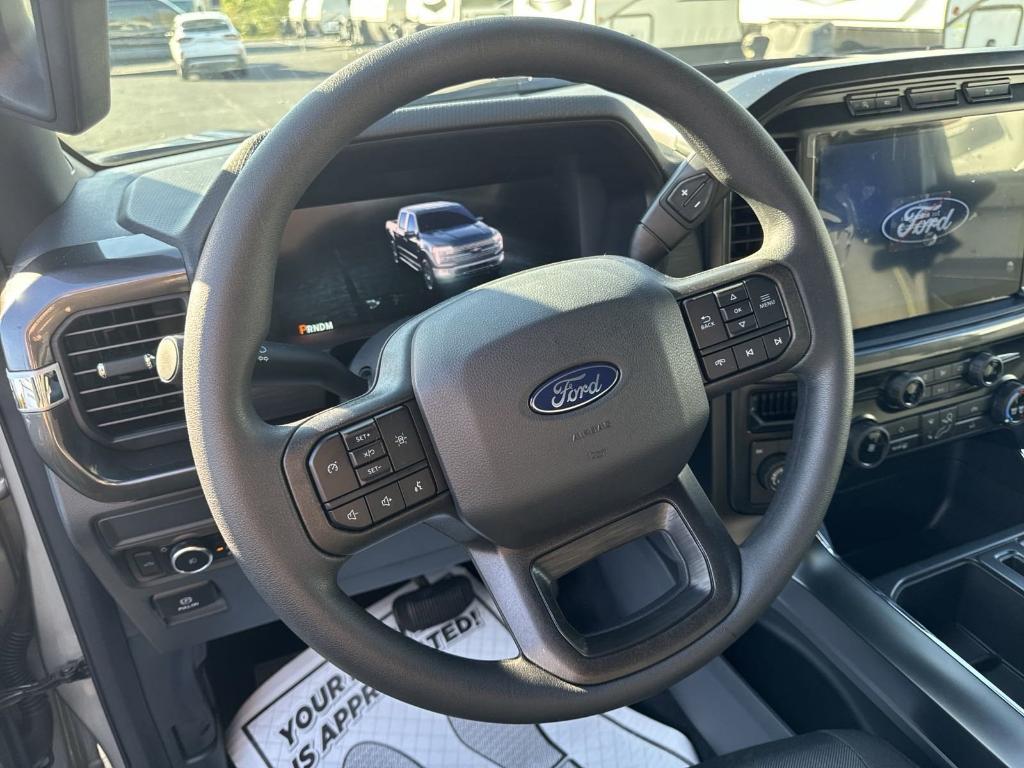 new 2024 Ford F-150 car, priced at $51,215