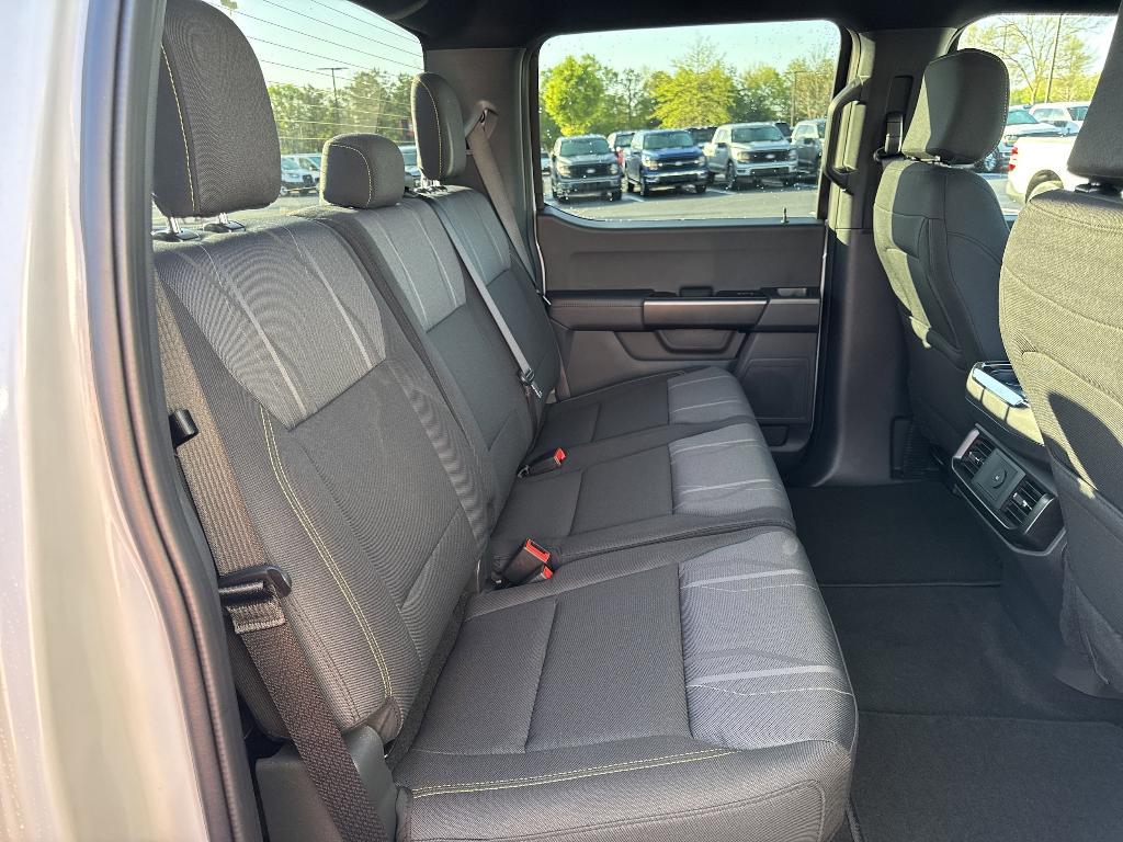 new 2025 Ford F-150 car, priced at $50,613