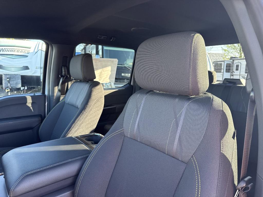 new 2025 Ford F-150 car, priced at $50,613