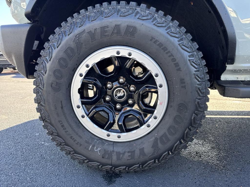 new 2024 Ford Bronco car, priced at $57,713