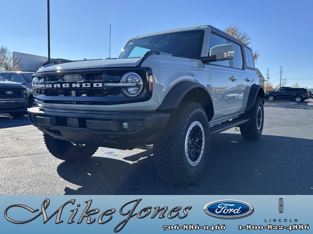 new 2024 Ford Bronco car, priced at $61,005