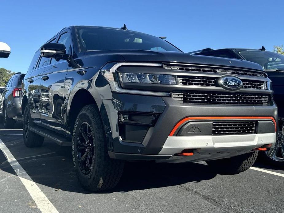 new 2024 Ford Expedition car, priced at $80,092