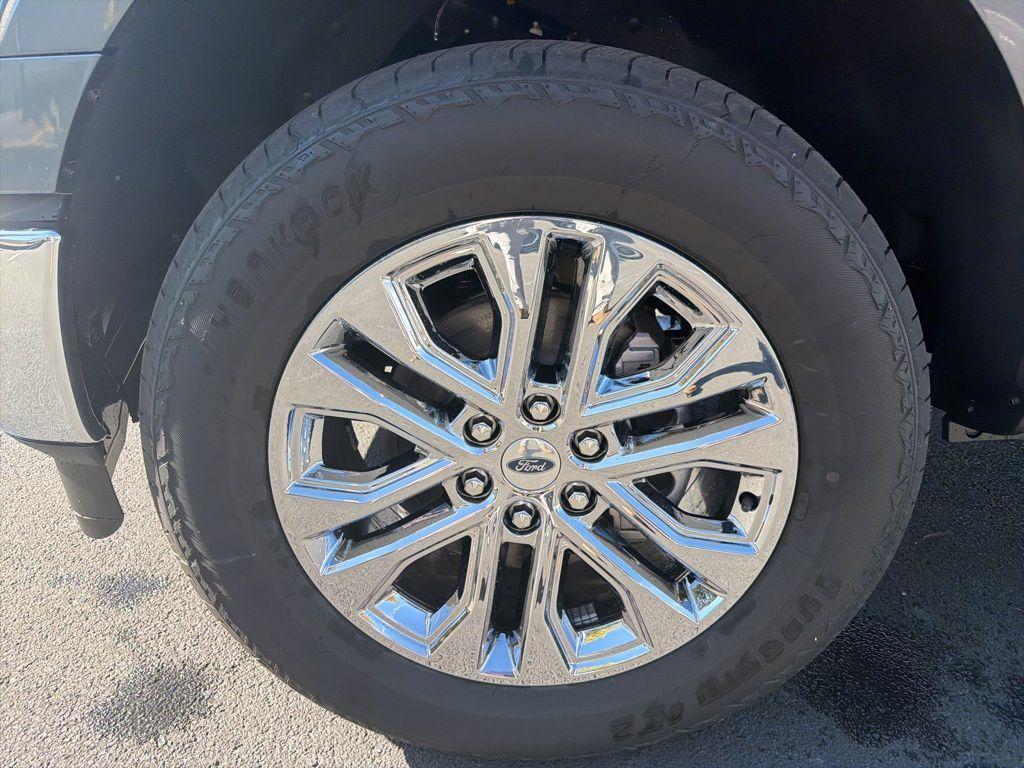 new 2025 Ford F-150 car, priced at $71,915