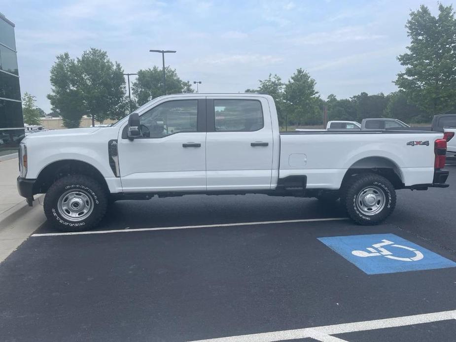 new 2024 Ford F-350 car, priced at $57,100