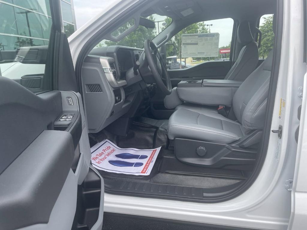 new 2024 Ford F-350 car, priced at $64,451