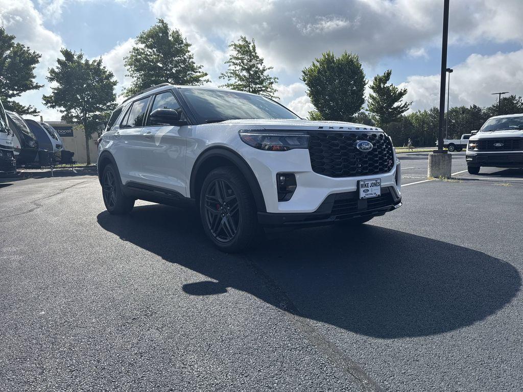 new 2025 Ford Explorer car, priced at $56,581