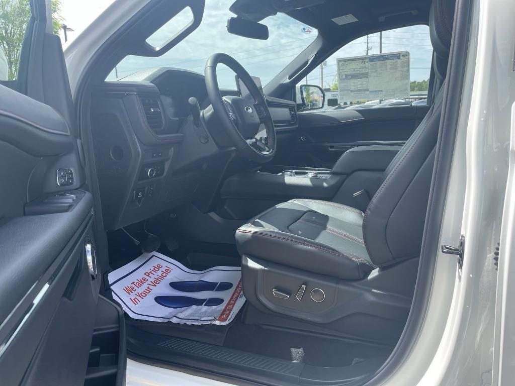 new 2024 Ford Expedition Max car, priced at $80,196