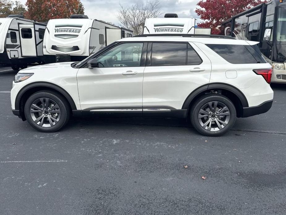 new 2025 Ford Explorer car, priced at $49,195