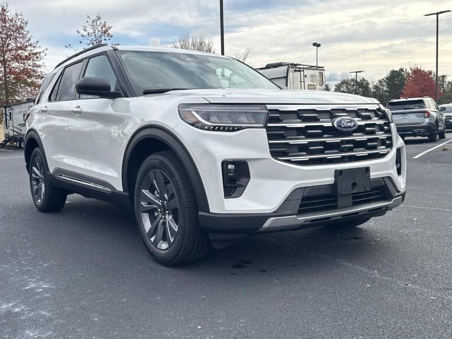 new 2025 Ford Explorer car, priced at $49,195