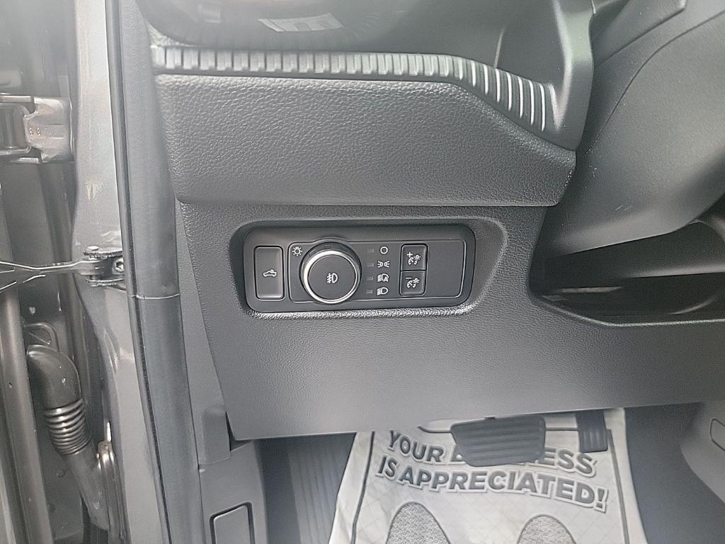 new 2025 Ford Ranger car, priced at $43,222