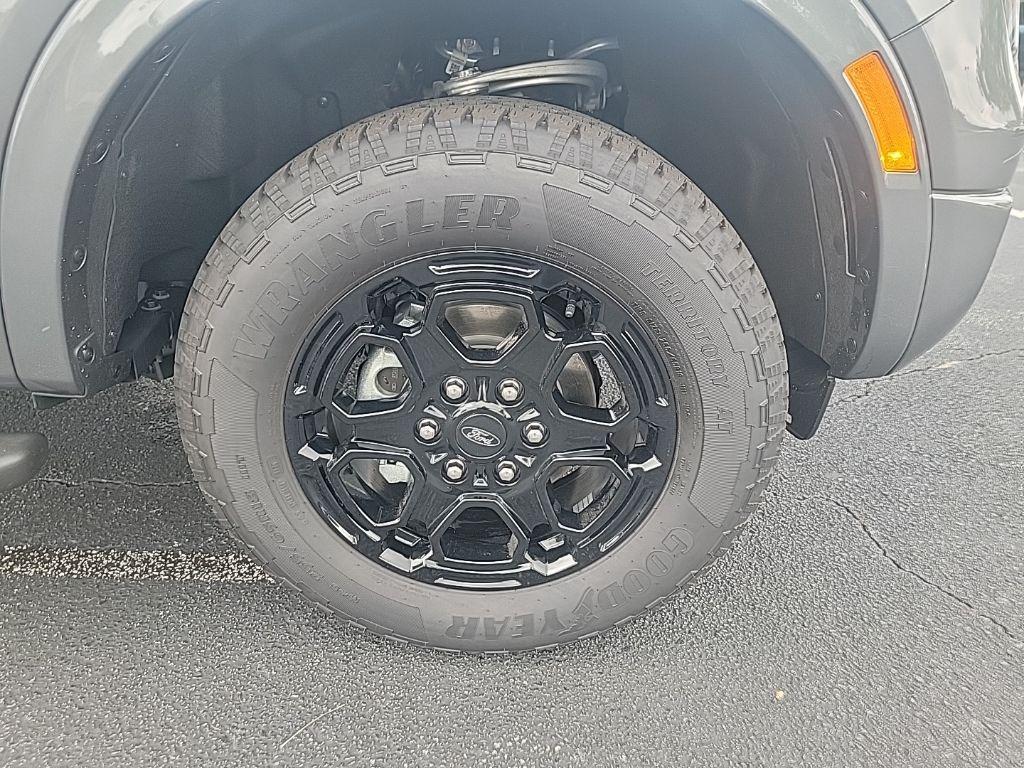 new 2025 Ford Ranger car, priced at $43,222