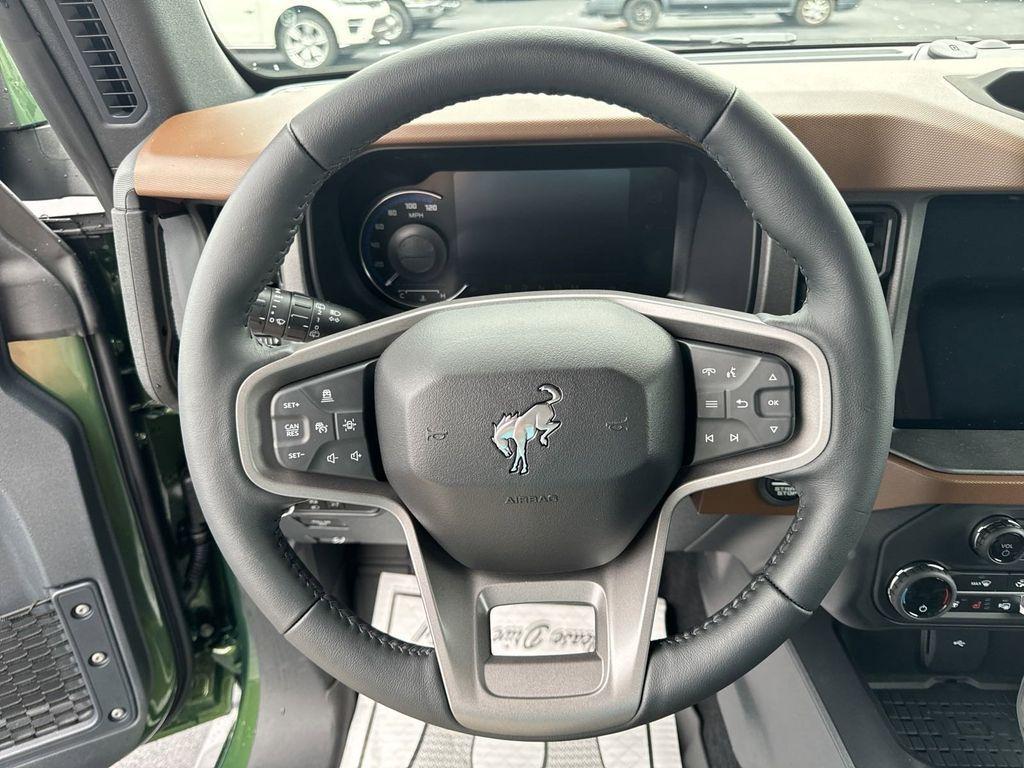 new 2024 Ford Bronco car, priced at $55,870
