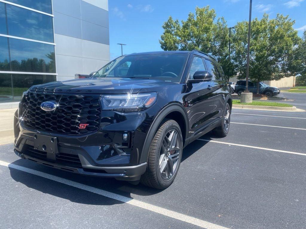 new 2025 Ford Explorer car, priced at $56,993