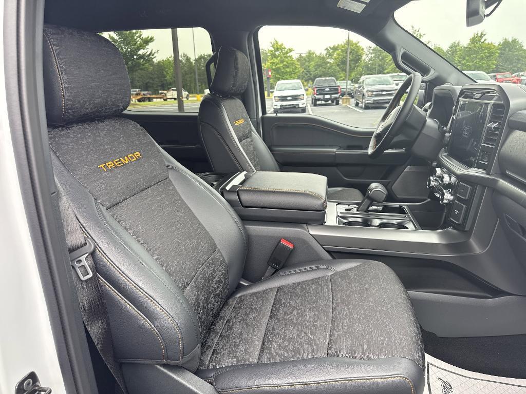 new 2025 Ford F-150 car, priced at $69,090