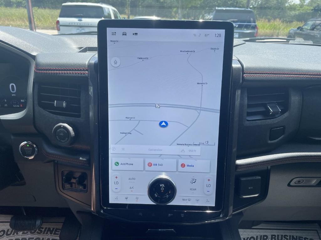 new 2024 Ford Expedition car, priced at $74,654