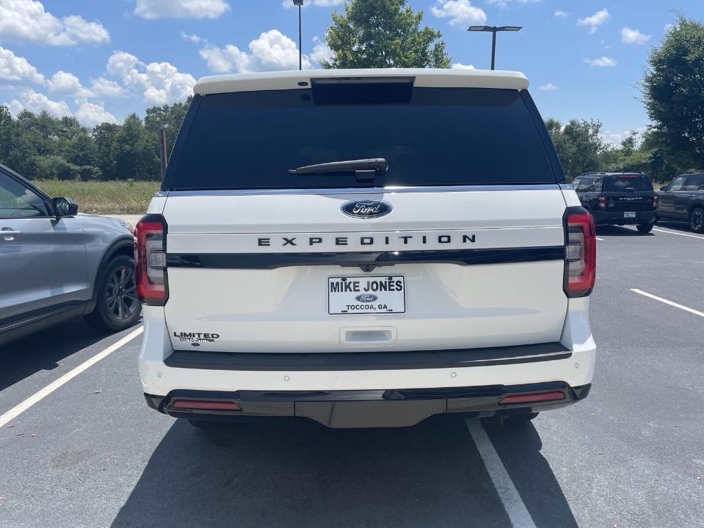 new 2024 Ford Expedition car, priced at $68,615
