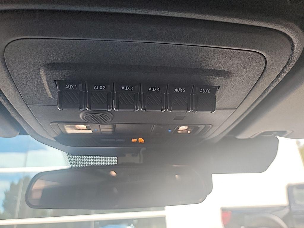 new 2025 Ford Bronco car, priced at $52,370