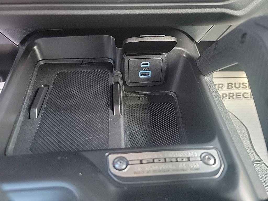 new 2025 Ford Bronco car, priced at $52,370