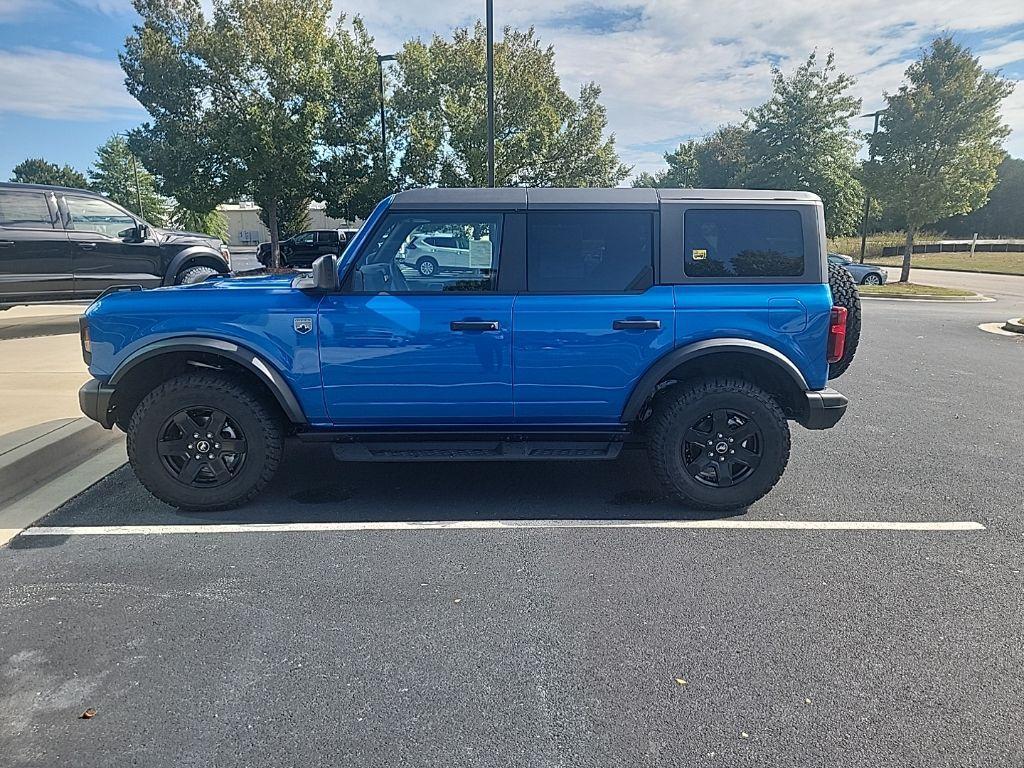new 2025 Ford Bronco car, priced at $52,370