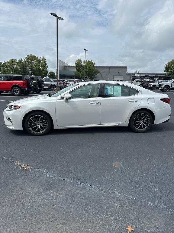 used 2018 Lexus ES 350 car, priced at $27,995