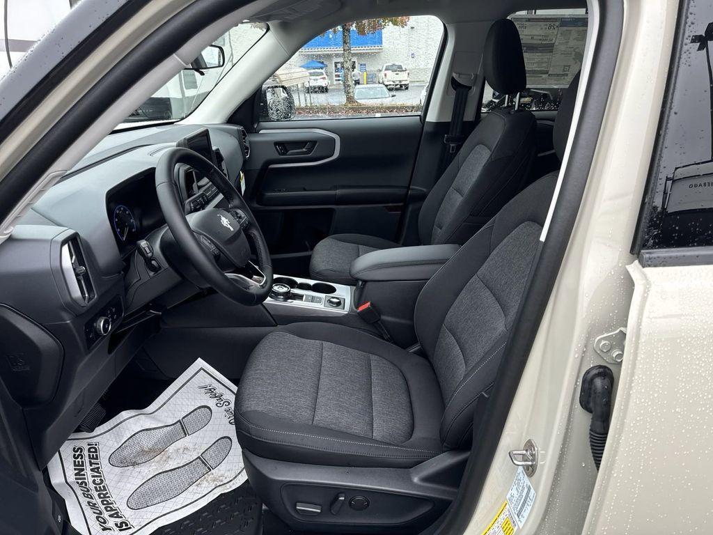 new 2024 Ford Bronco Sport car, priced at $32,147