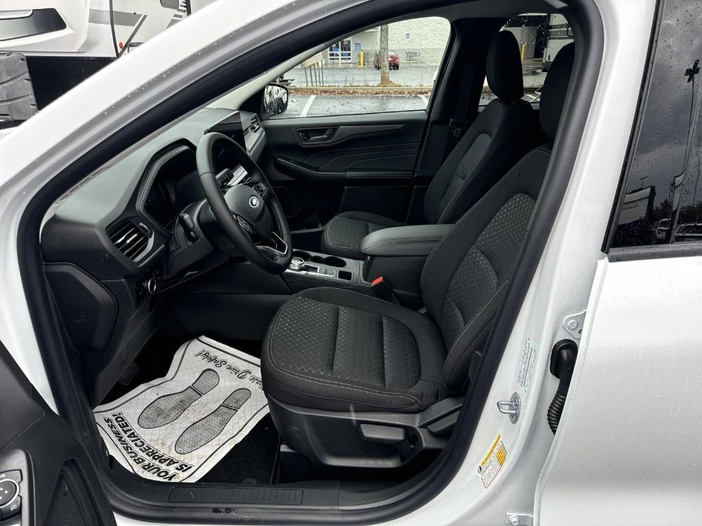 new 2025 Ford Escape car, priced at $31,475