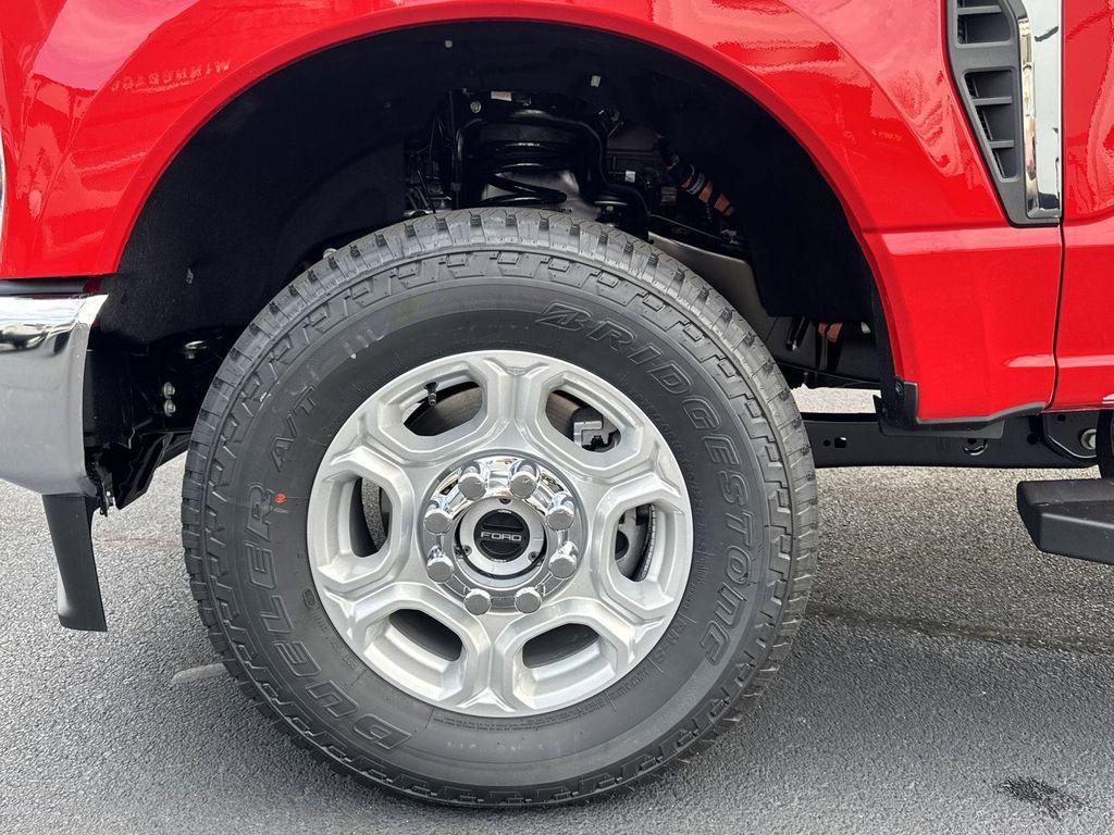 new 2025 Ford F-350 car, priced at $69,373
