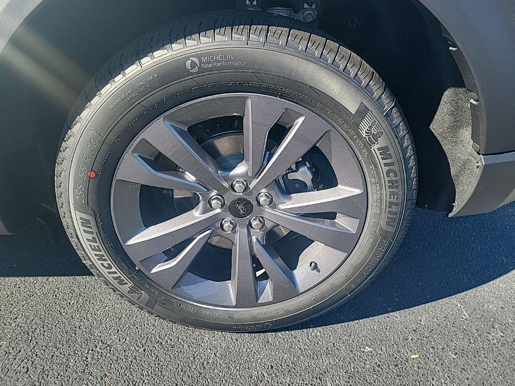 new 2026 Ford Explorer car, priced at $47,907