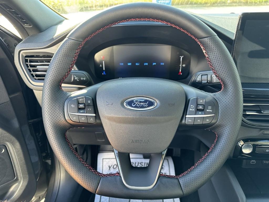 new 2025 Ford Escape car, priced at $35,303