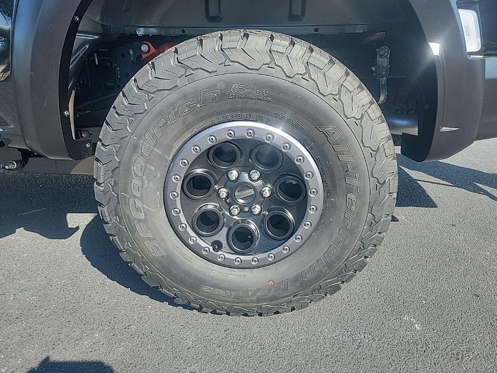 new 2025 Ford F-150 car, priced at $90,295