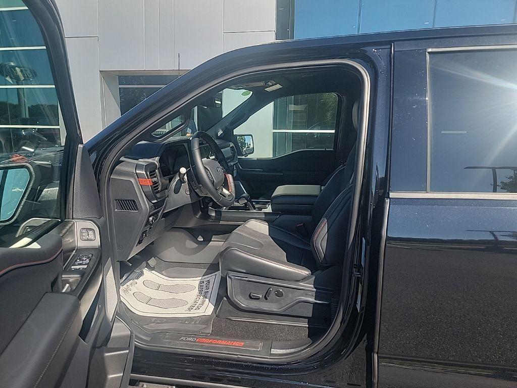new 2025 Ford F-150 car, priced at $90,295