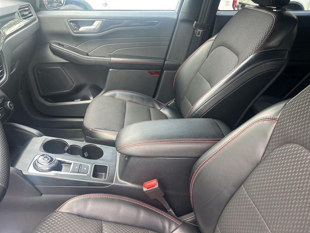 used 2023 Ford Escape car, priced at $25,995