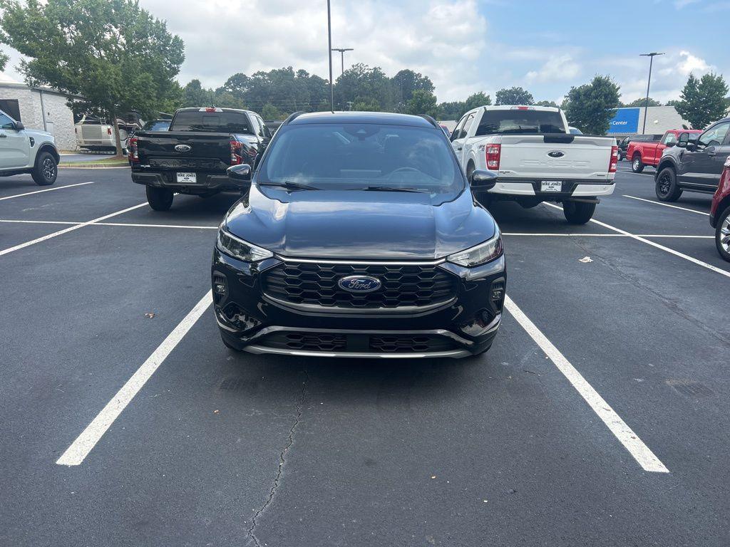 used 2023 Ford Escape car, priced at $25,995