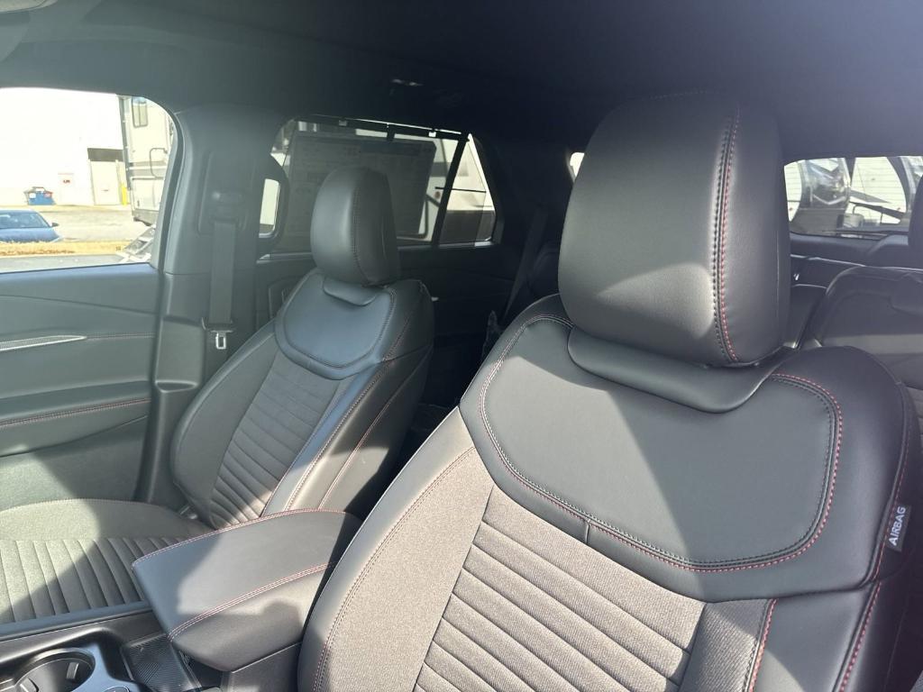 new 2025 Ford Explorer car, priced at $52,335