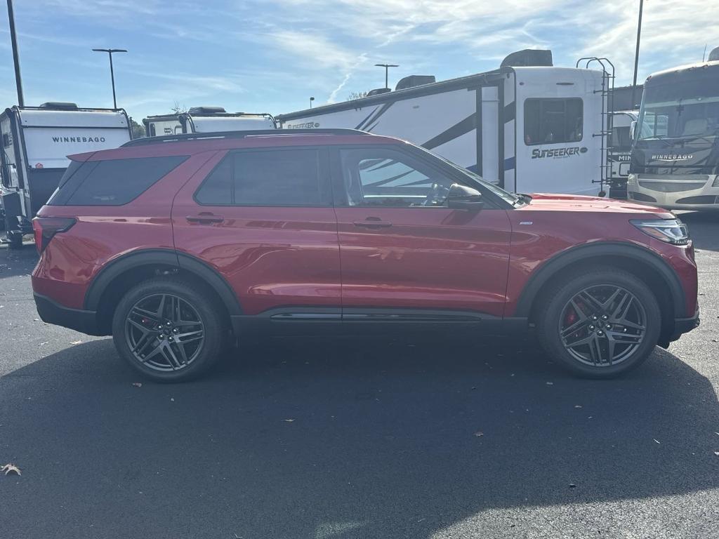 new 2025 Ford Explorer car, priced at $52,335