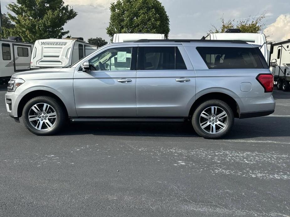 new 2024 Ford Expedition Max car, priced at $69,454