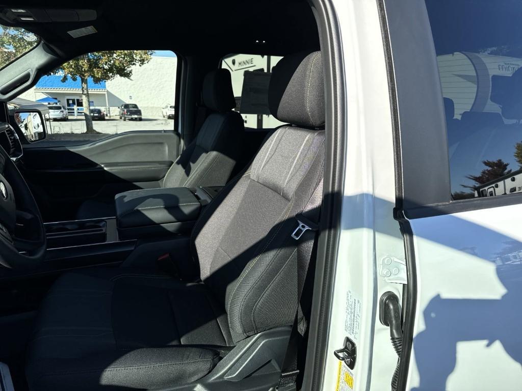 new 2024 Ford F-150 car, priced at $52,825